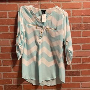 Rue21 Chevron top